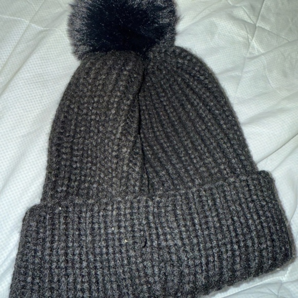 Steve Madden Cozy Black Knit Beanie with Pom Pom